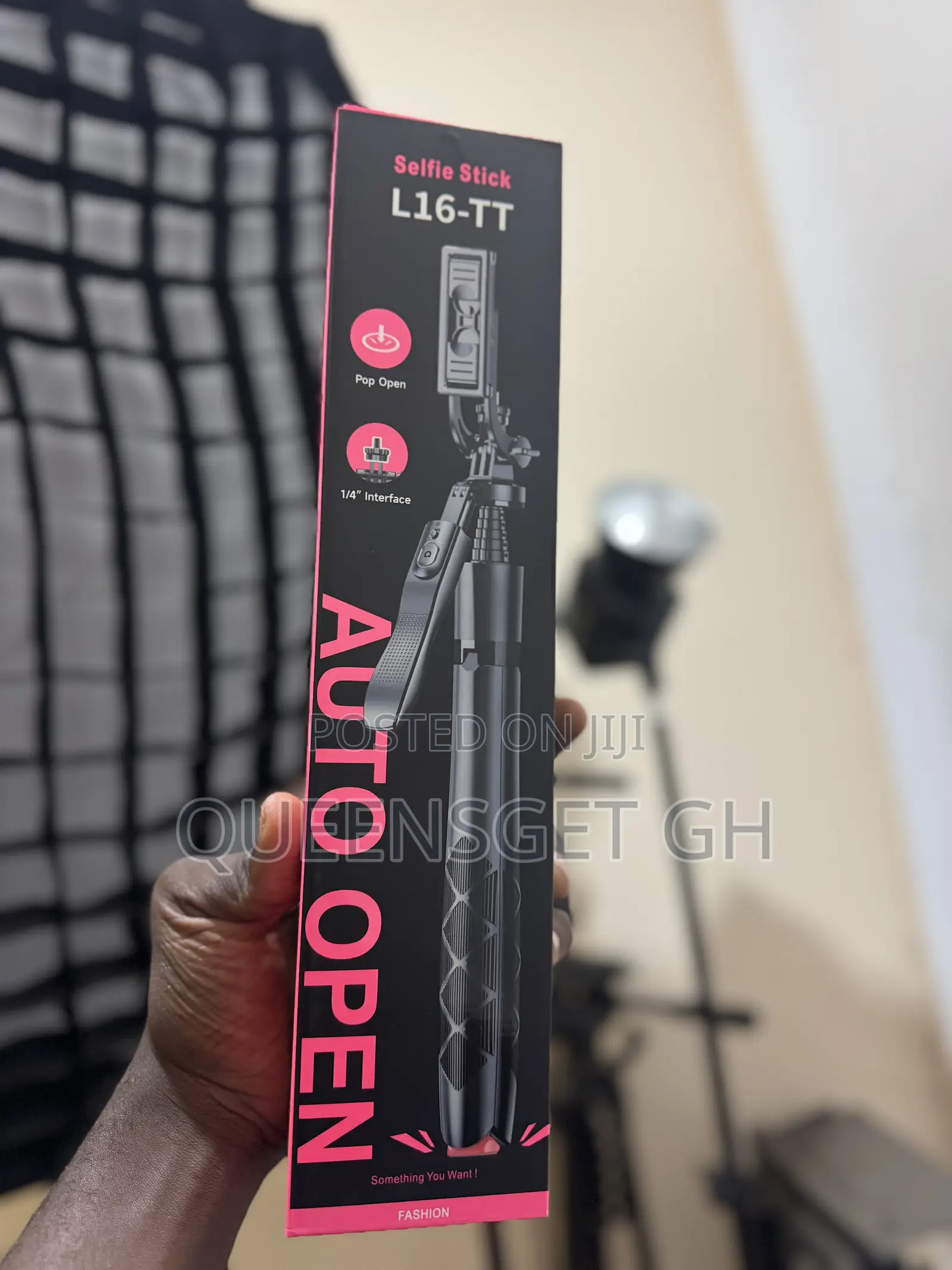 L16 TT Tripod Stand Selfie Stick