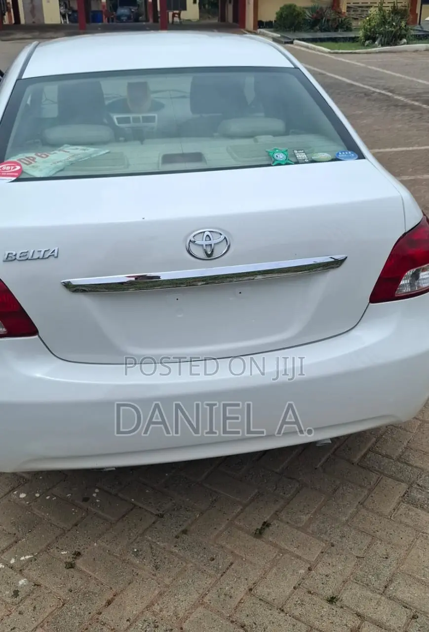 Toyota Belta 2010 White