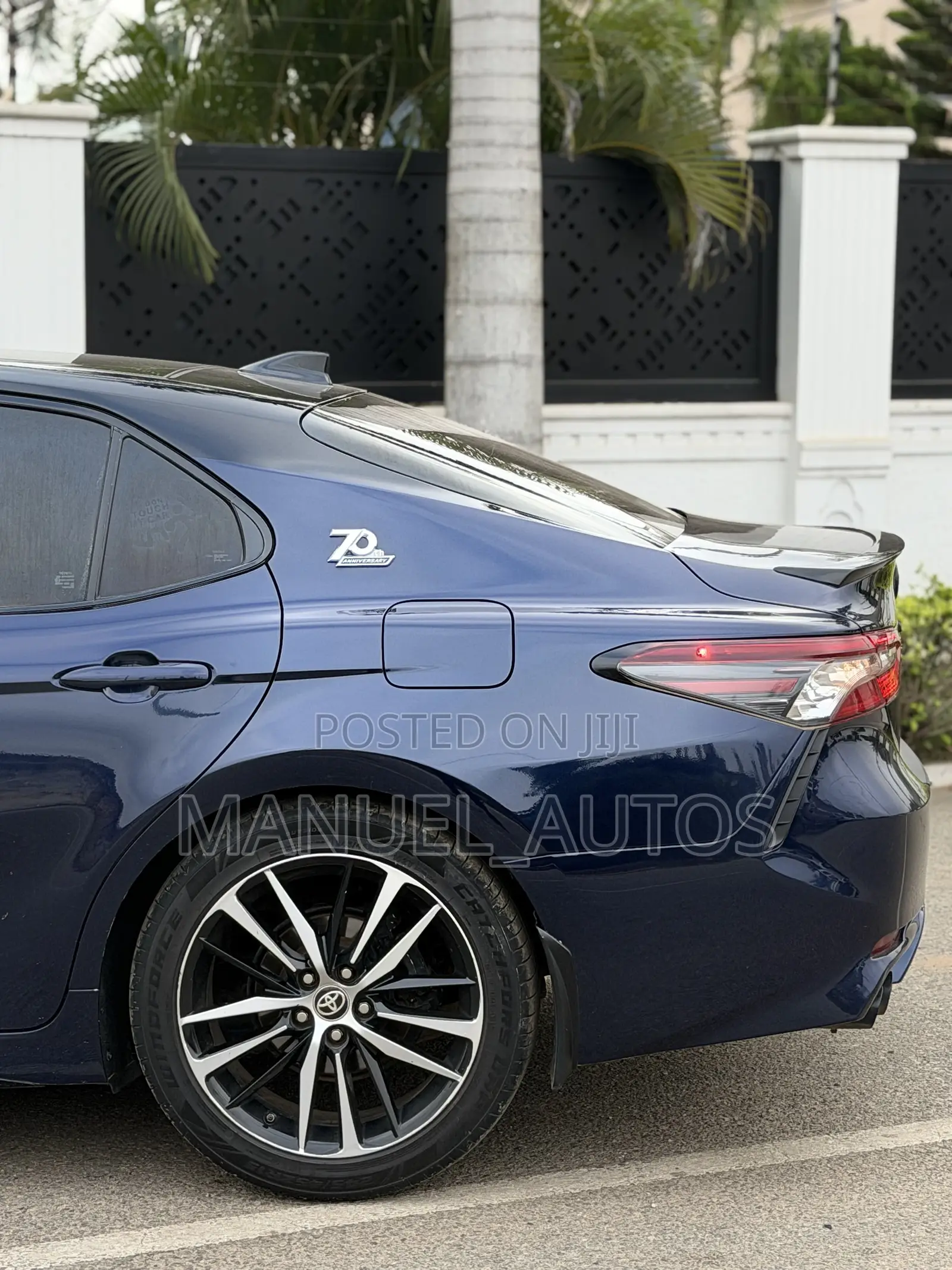 Toyota Camry XSE 2023 Blue