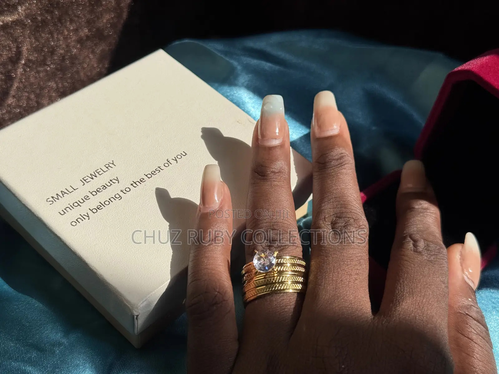Women's Sleek Two Piece Wedding Ring (Includes Free Ring Box)