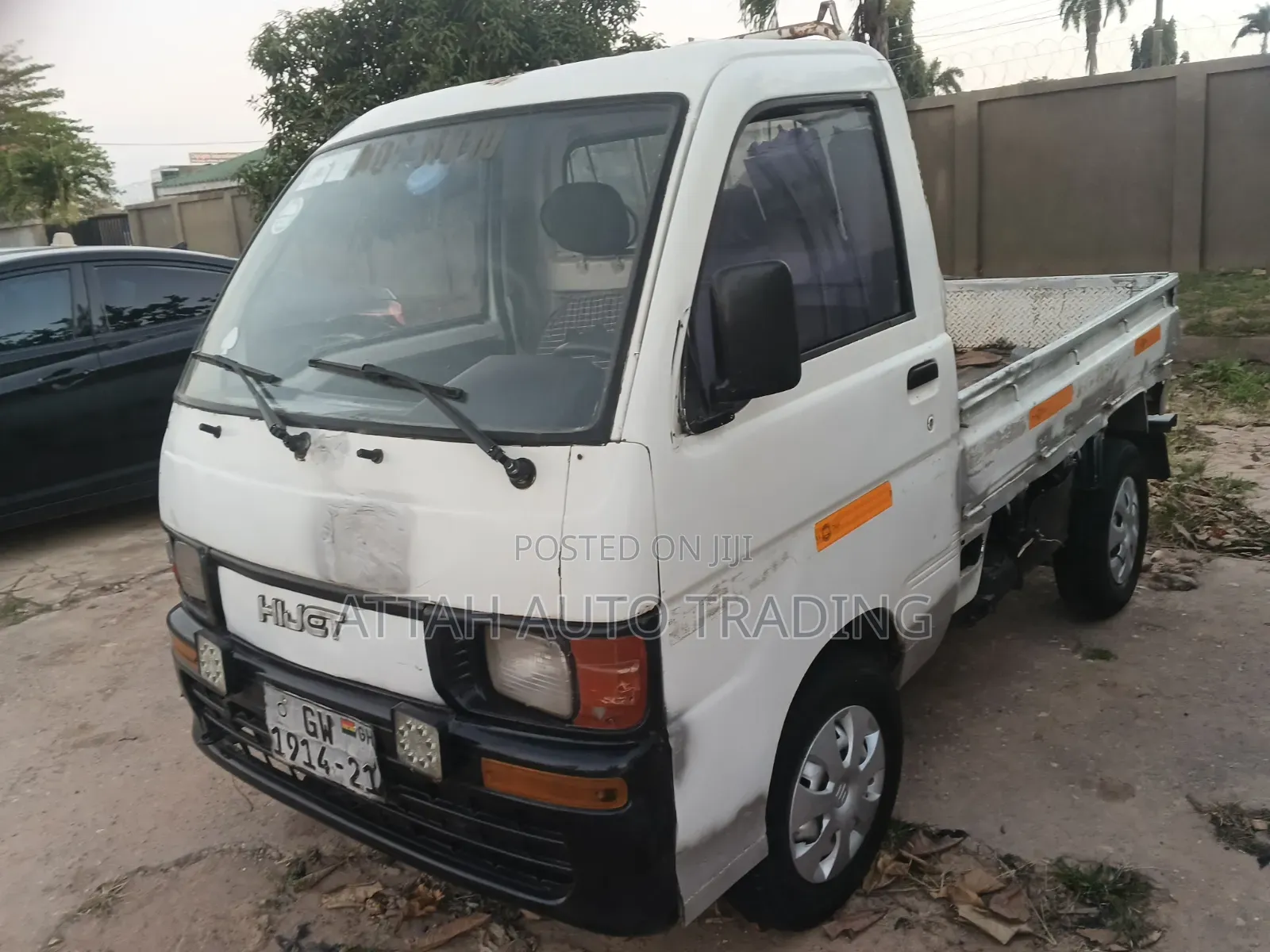 Hyundai Trajet 2000 White