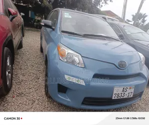 Scion xD Base 2010 Blue
