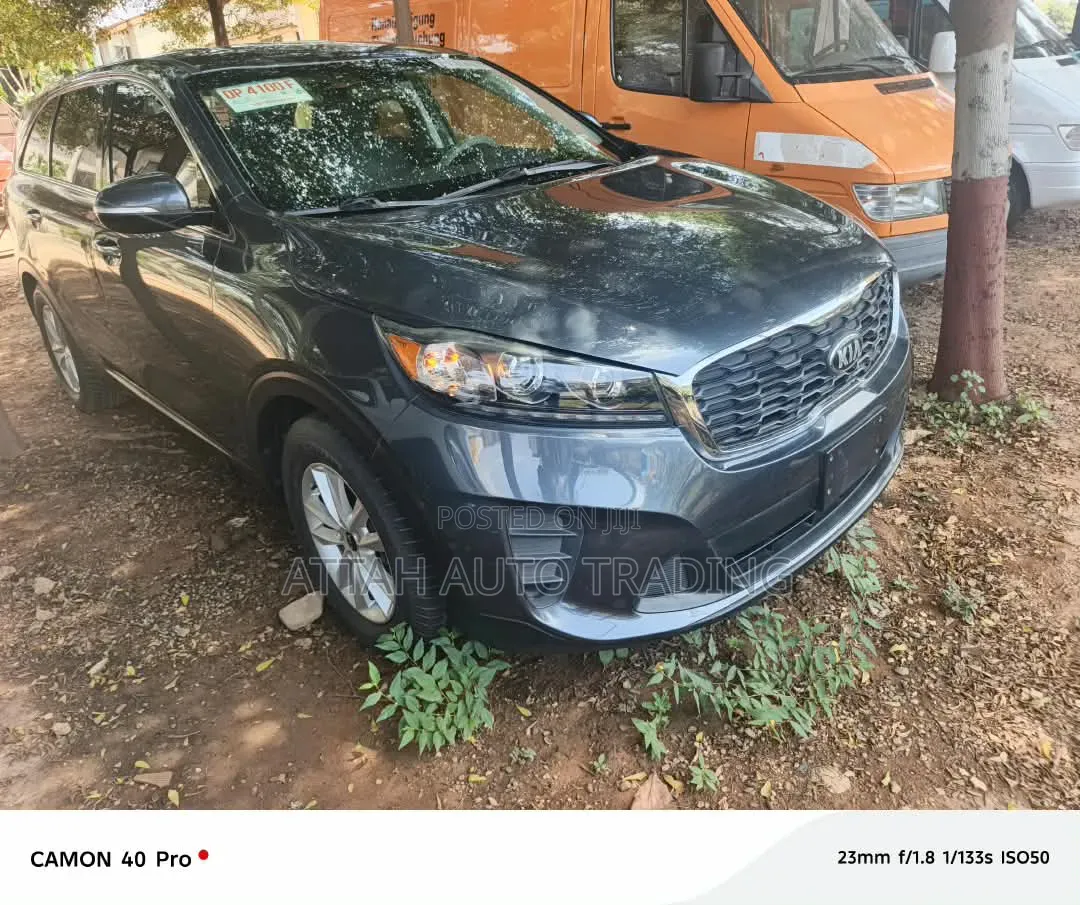 Kia Sorento 2018 Black