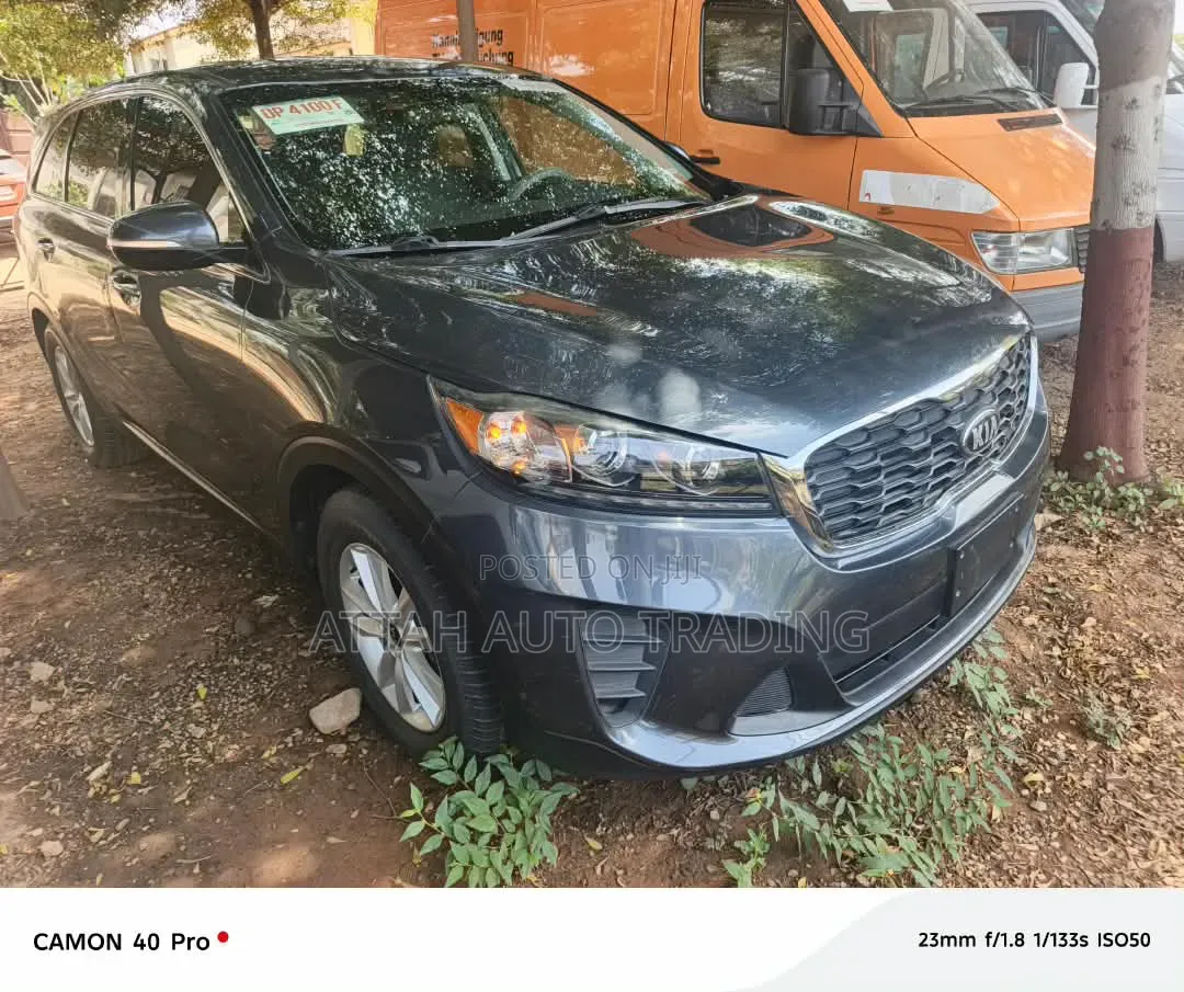 Kia Sorento 2018 Black