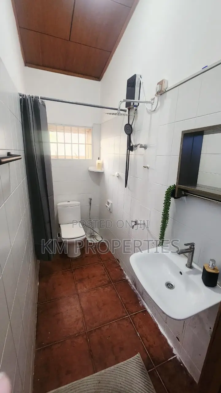 Furnished Studio Apt for Short-Let at East-Legon