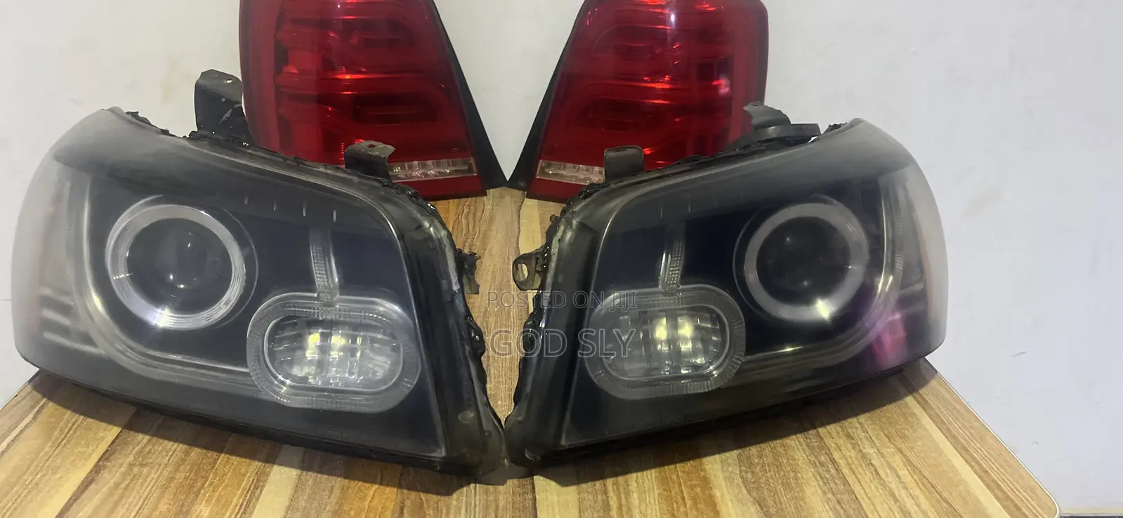 01-07 Toyota Highlander Headlights Replacement With LED Projector