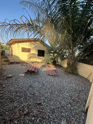 2bdrm House in Ashongman Estate, Accra Metropolitan for sale