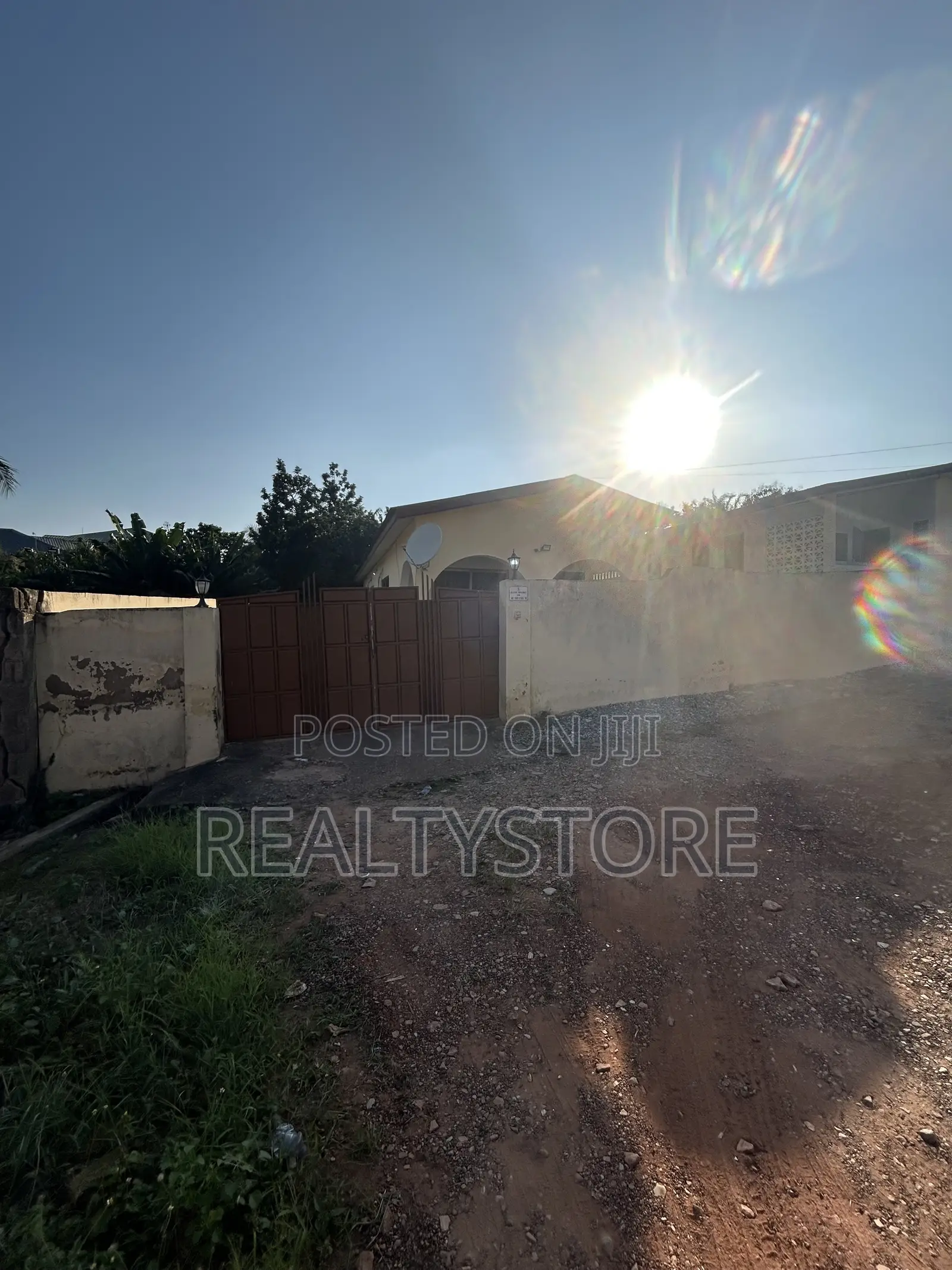 2bdrm House in Ashongman Estate, Accra Metropolitan for sale
