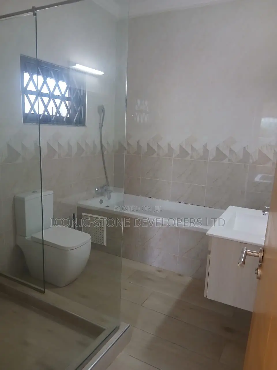 3bdrm House in East Legon Hills for rent