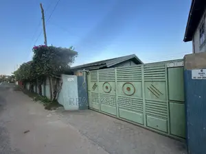5bdrm House in Ashongman Estate, Accra Metropolitan for rent