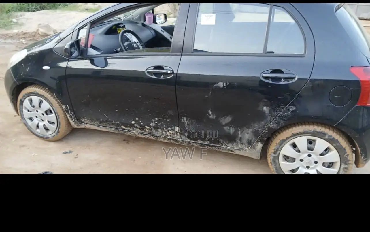 Toyota Yaris 2008 Black