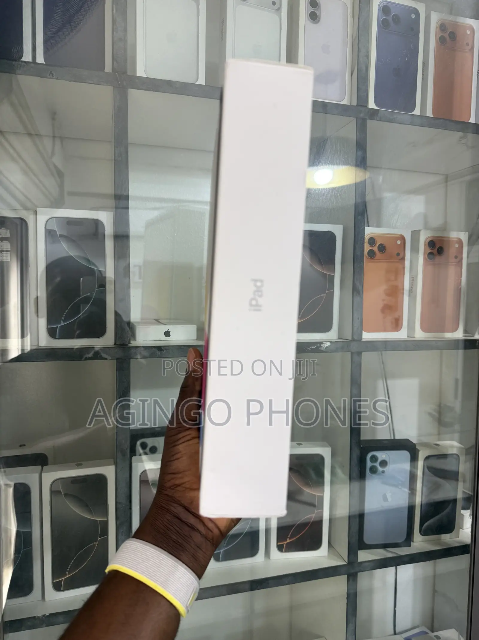 New Apple iPad (2025) 128 GB Silver