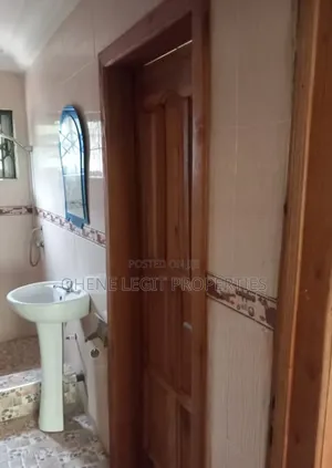 2bdrm Mansion in Nsawam Adoagyiri Municipal for rent