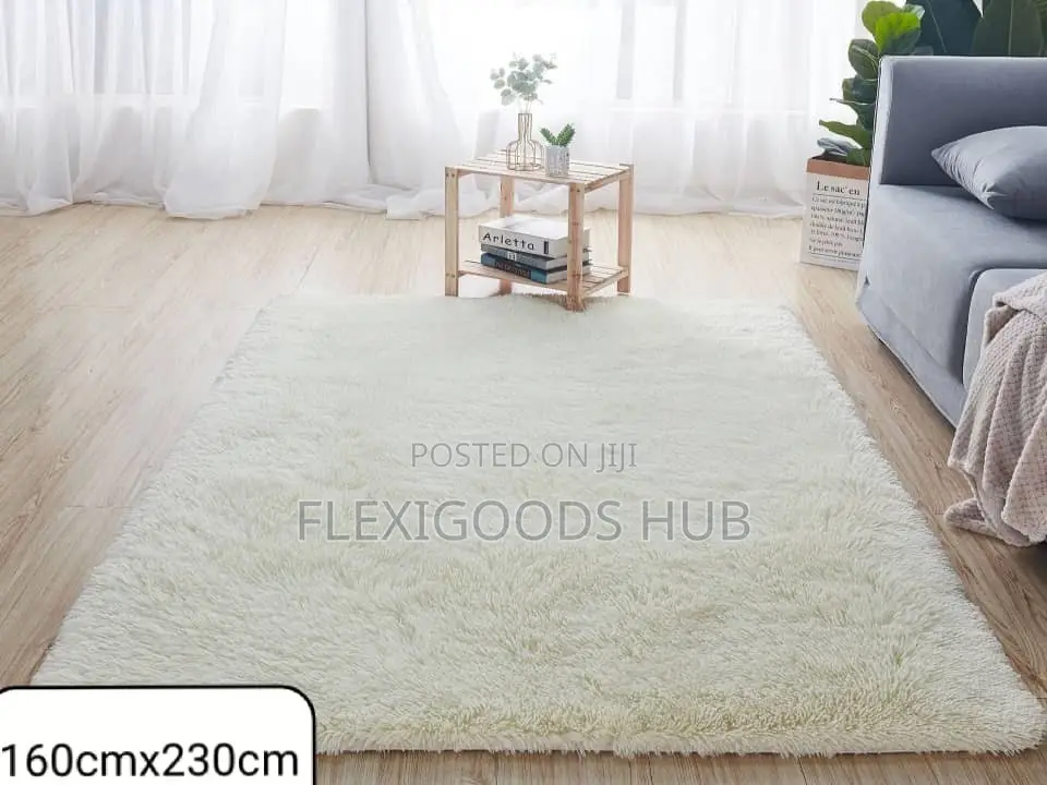 Fluffy Centre Carpet