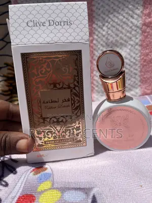 Lattafa Fakhar Perfume