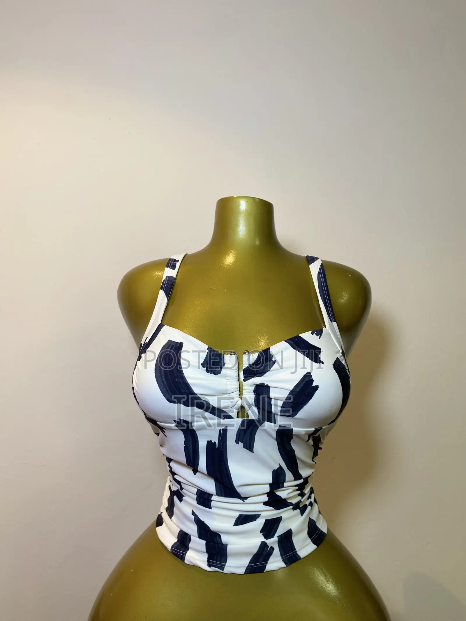 E~cloths Clearance Sale