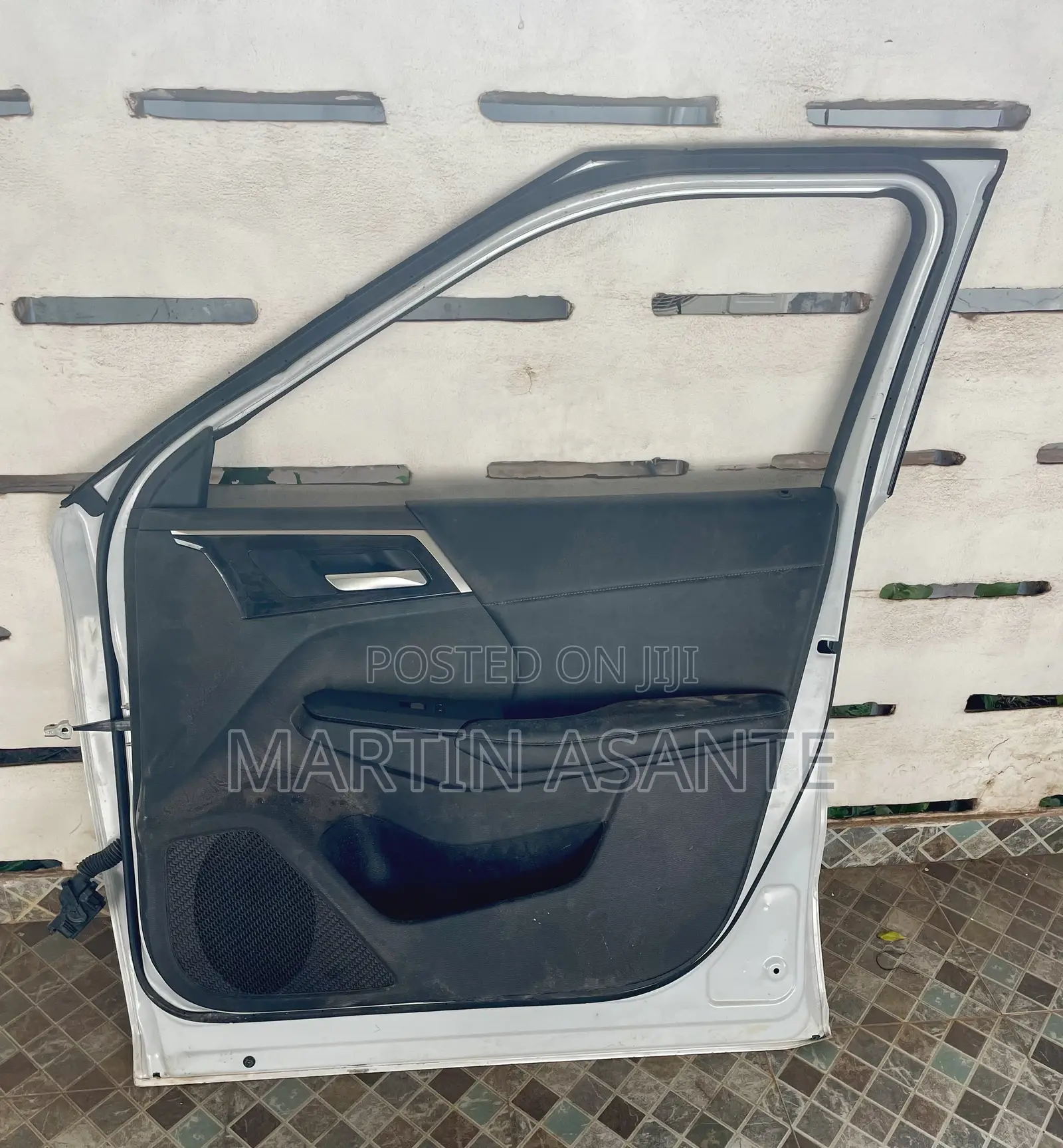 Mitsubishi Outlander 2022-2025 Front Passenger Door