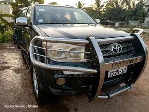 Toyota Fortuner 4.0 AWD 2010 Green