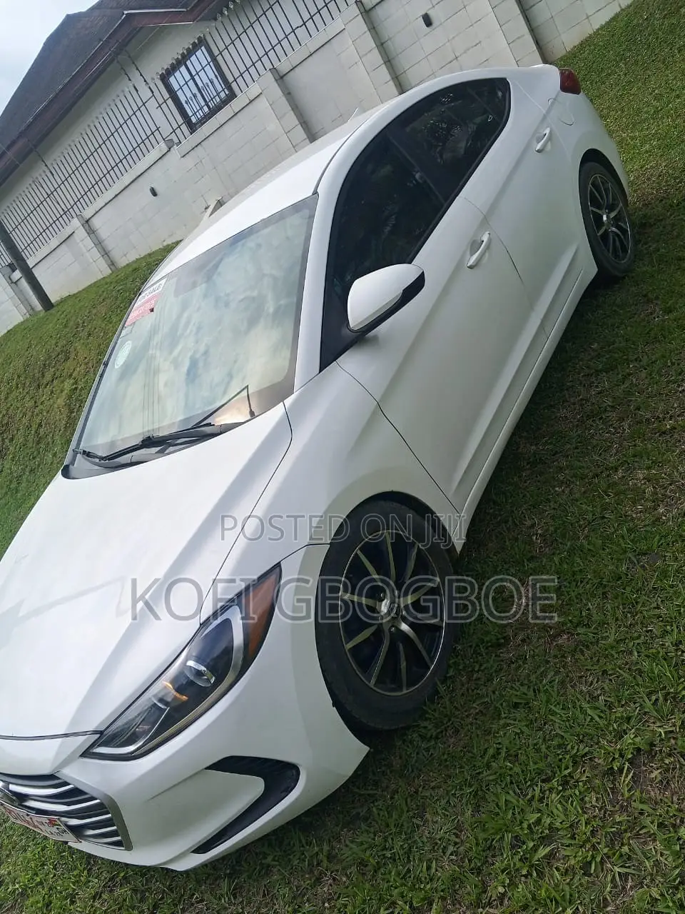 Hyundai Elantra 2017 White