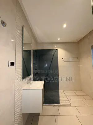 4bdrm House in East Legon for rent
