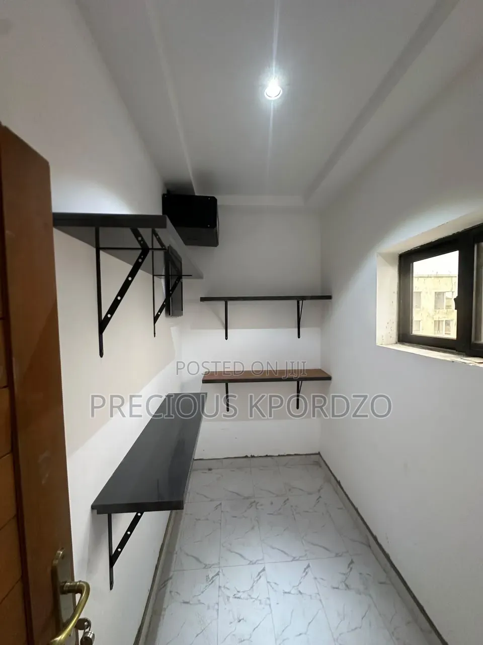 2bdrm Apartment in Lakeside Comm Estate for rent
