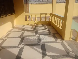 3bdrm House in Legacy Solid Real, Baatsona Total for rent