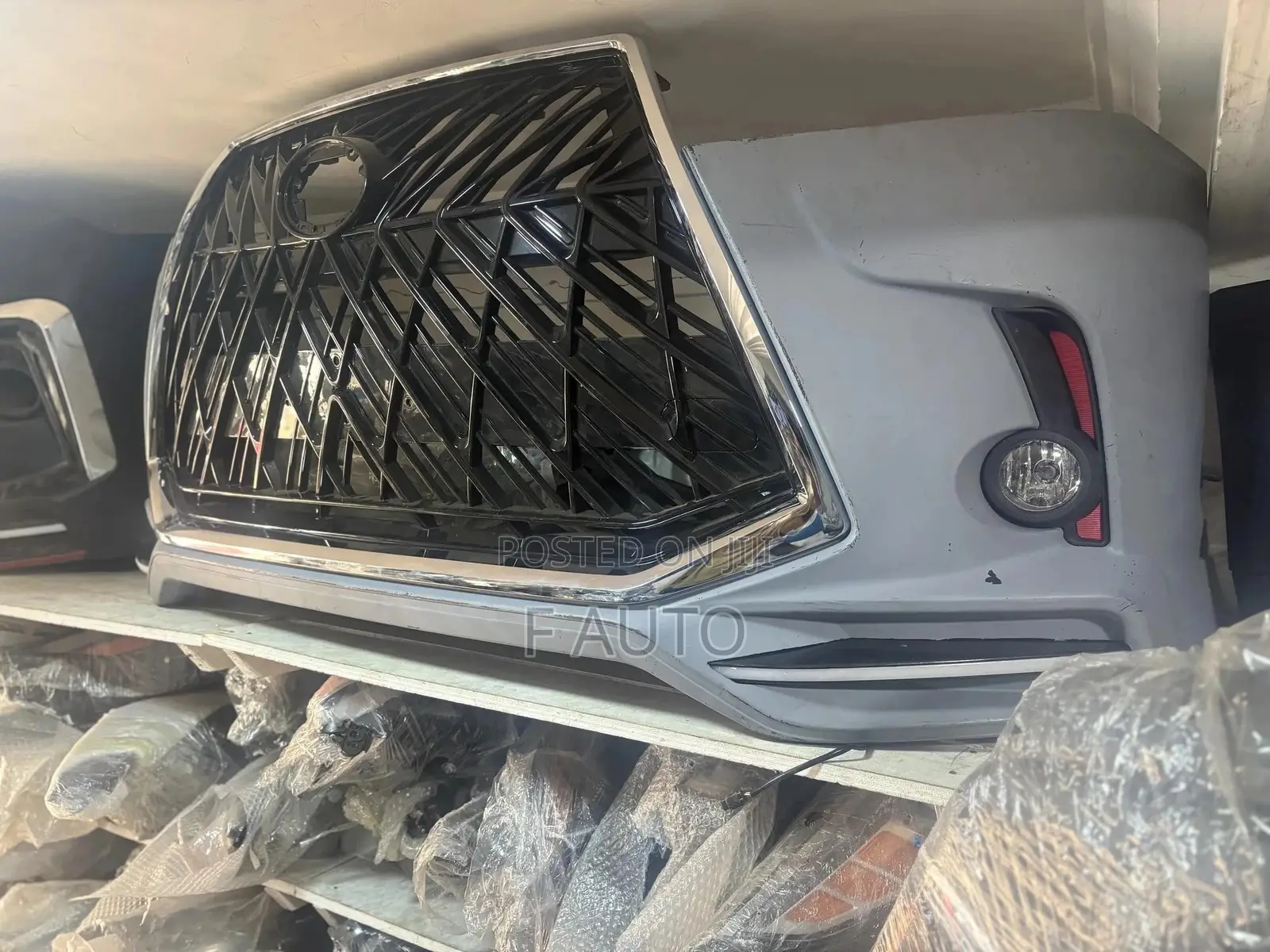 Toyota Highlander 2018,2019,2020 Front Bumper Spec Complete Lexus Type