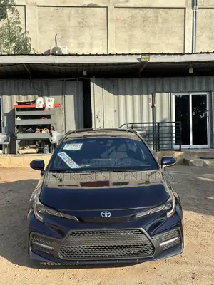 Toyota Corolla SE 2021 Blue