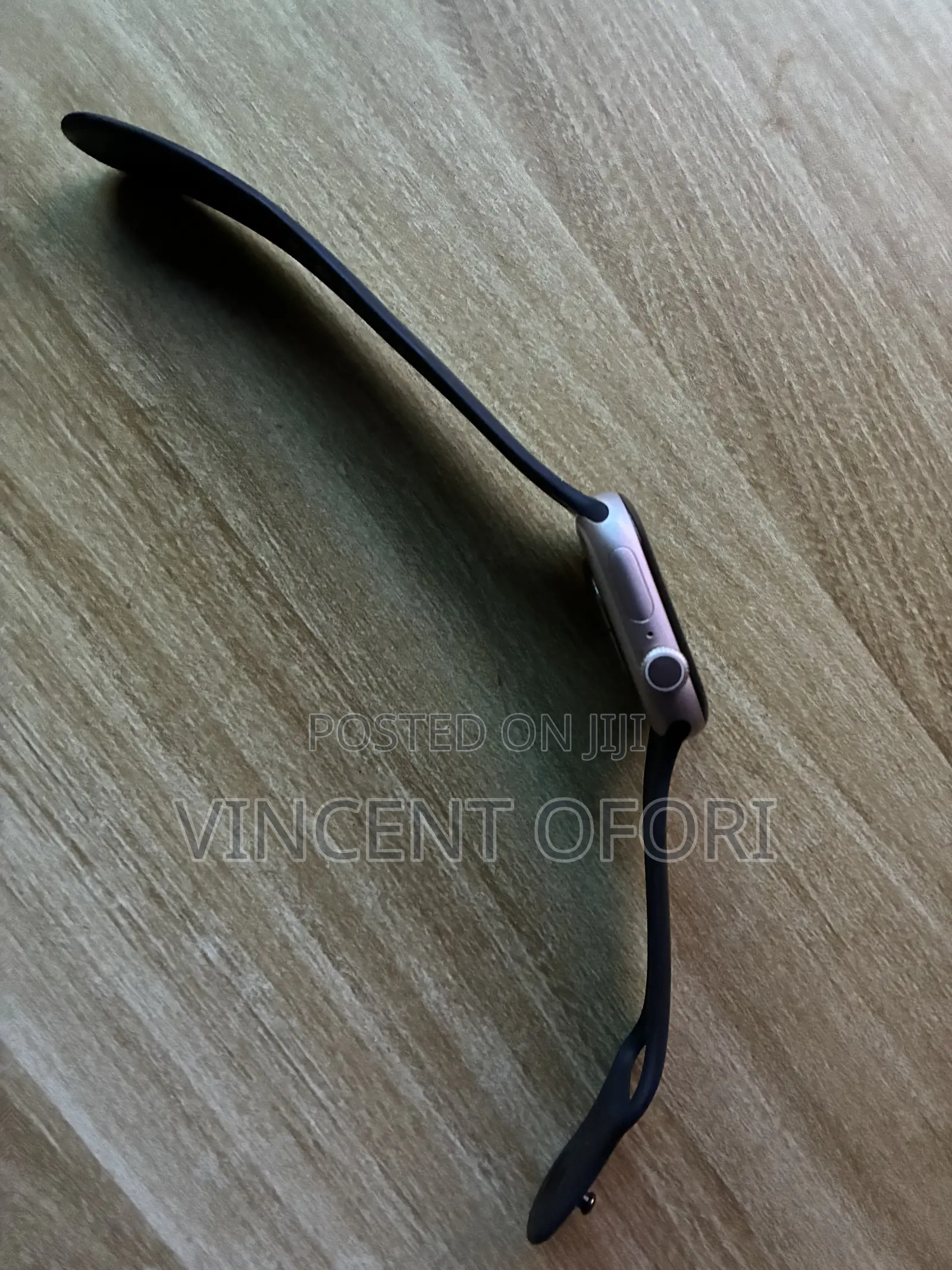 Apple Watch Series 11 42mm GPS + CELLULAR