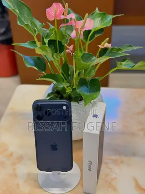 New Apple iPhone 17 Pro Max 512 GB Blue