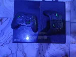 Xbox One Console for Sale With 2 Wireless Controller