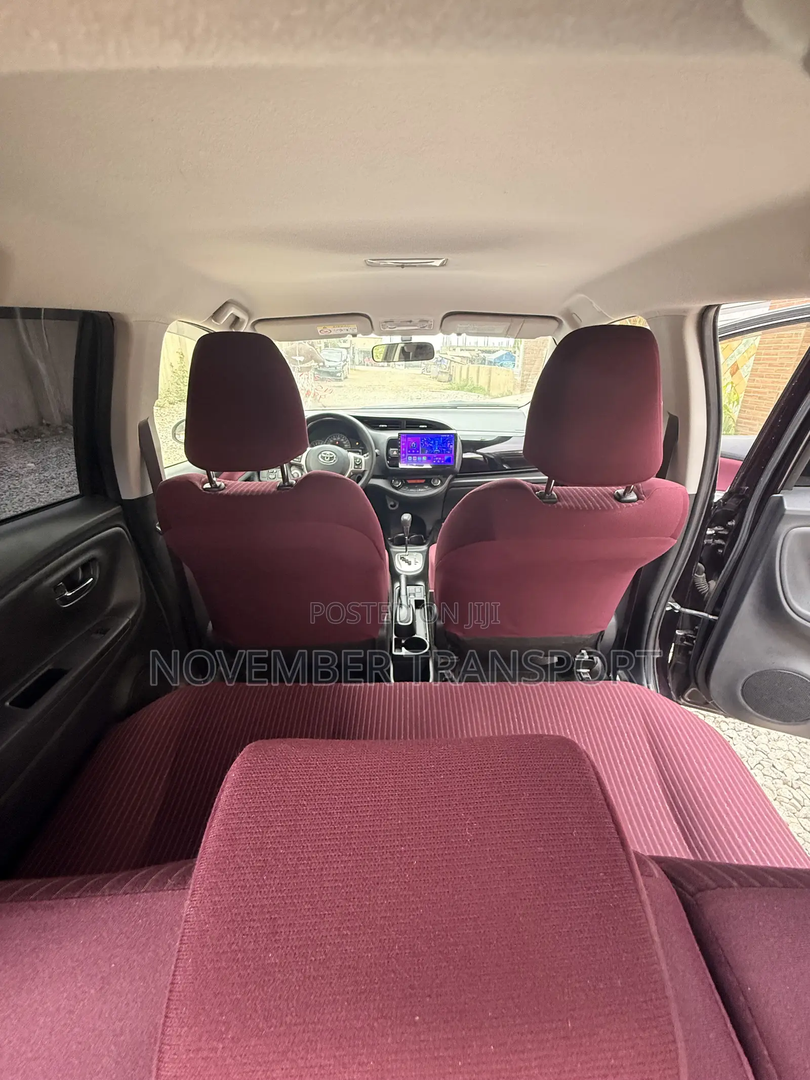 Toyota Vitz 1.3 FWD 5dr 2015 Burgundy