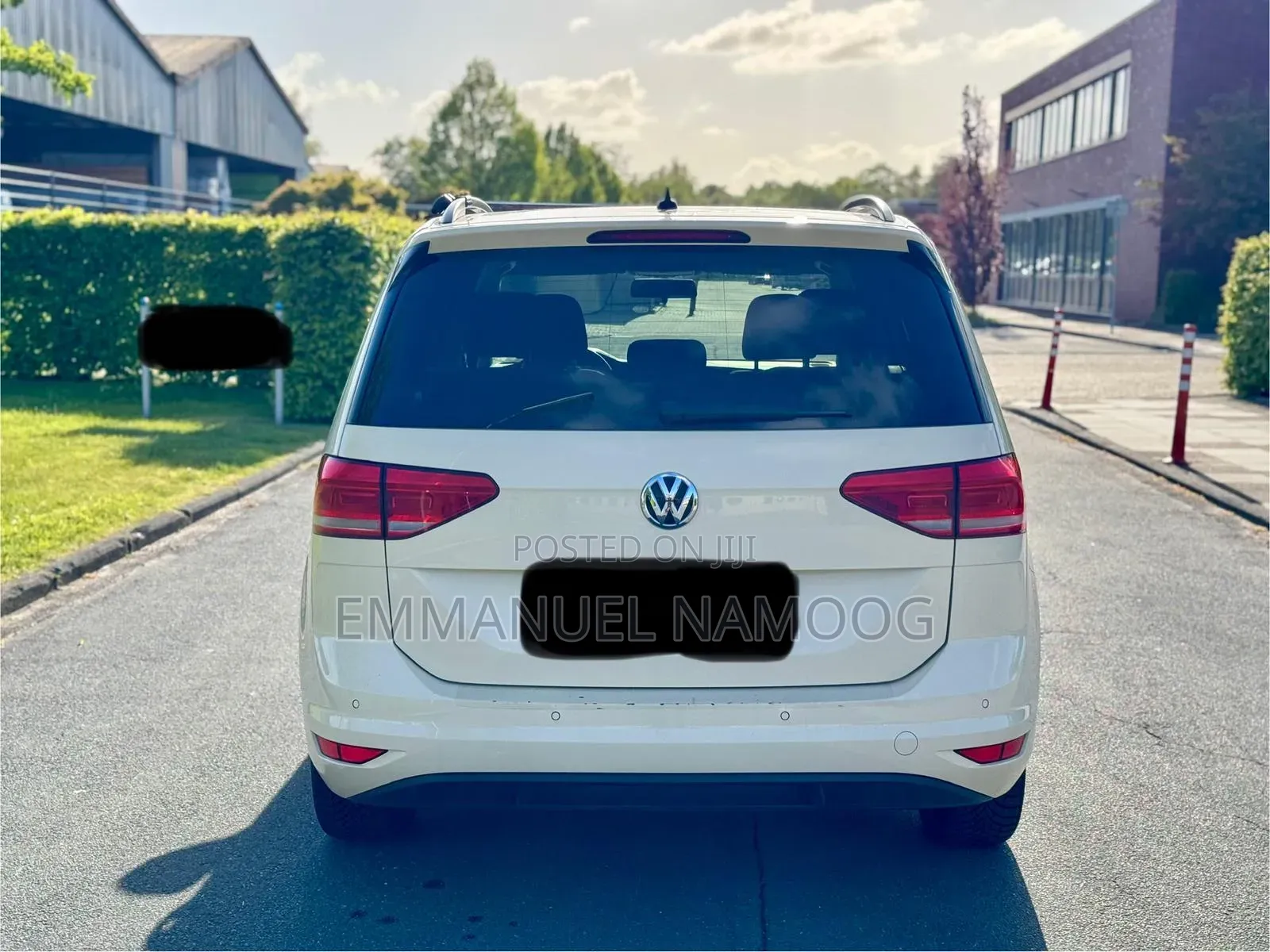 Volkswagen Touran 2024 Beige