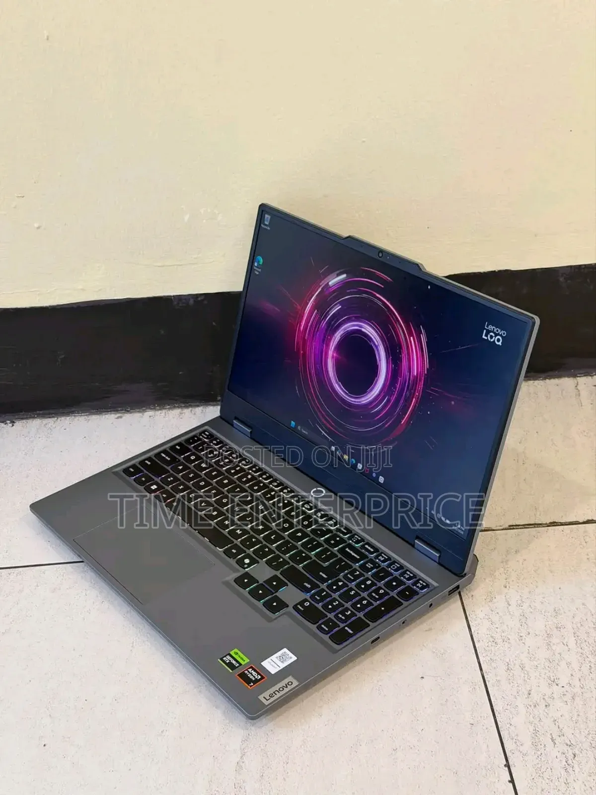 New Laptop Lenovo Legion 7 16GB AMD Ryzen 7 SSD 512GB
