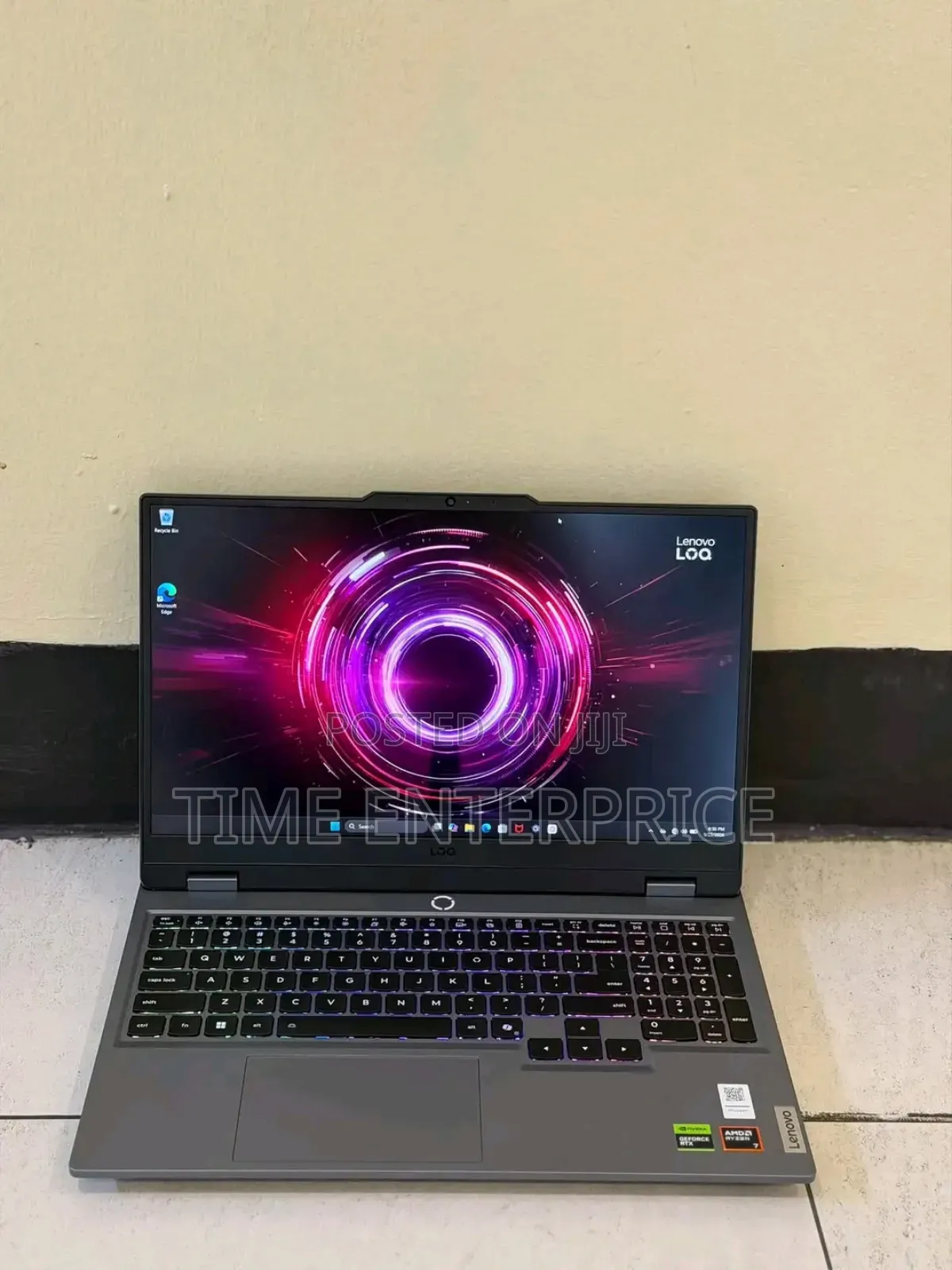 New Laptop Lenovo Legion 7 16GB AMD Ryzen 7 SSD 512GB