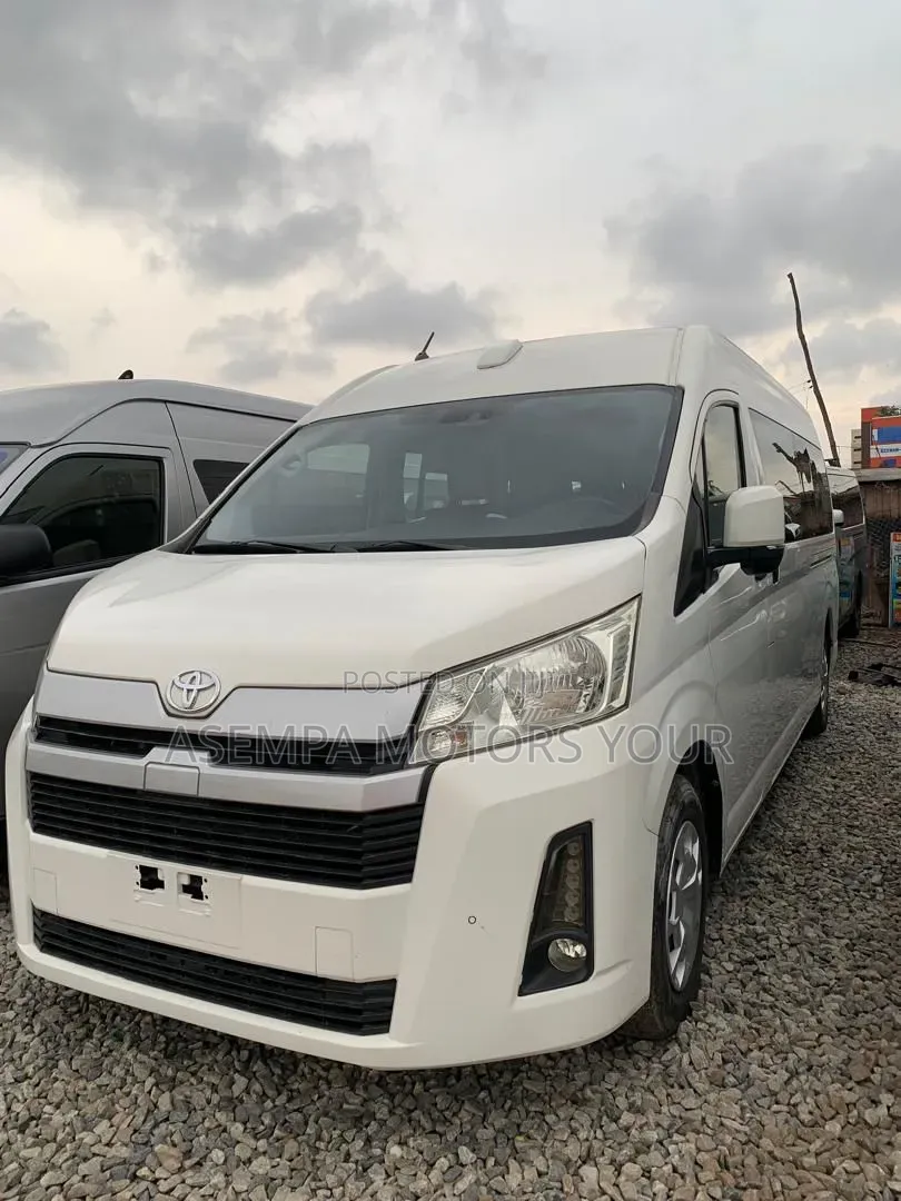 Toyota HiAce 2020 White
