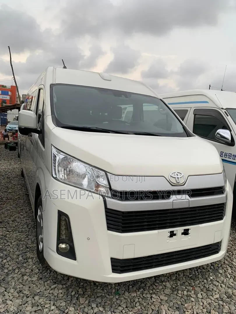 Toyota HiAce 2020 White