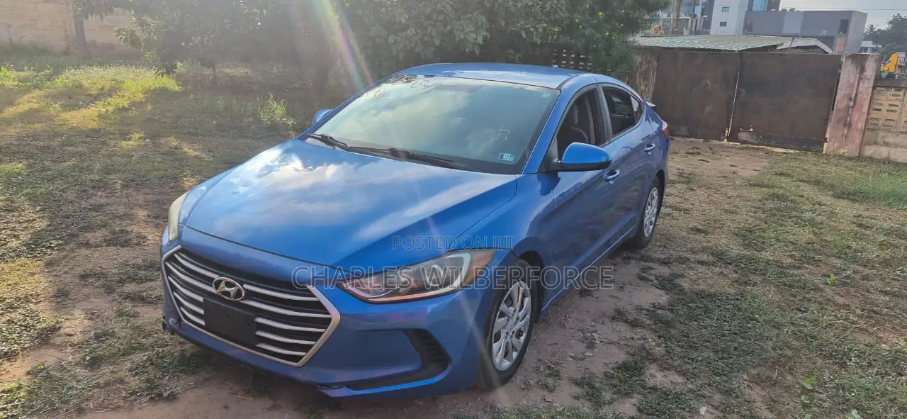 Hyundai Elantra SE Sedan FWD (2.0L 4cyl 6M) 2017 Blue