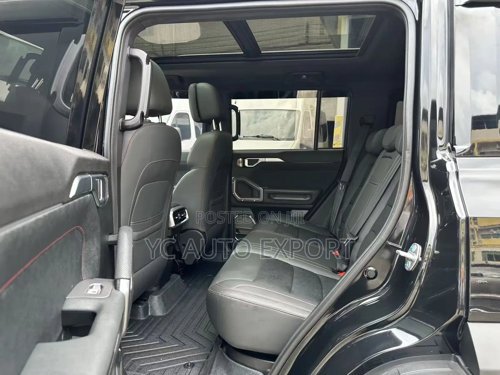 Jetour T2 2.0 Petrol AWD 2024 Black