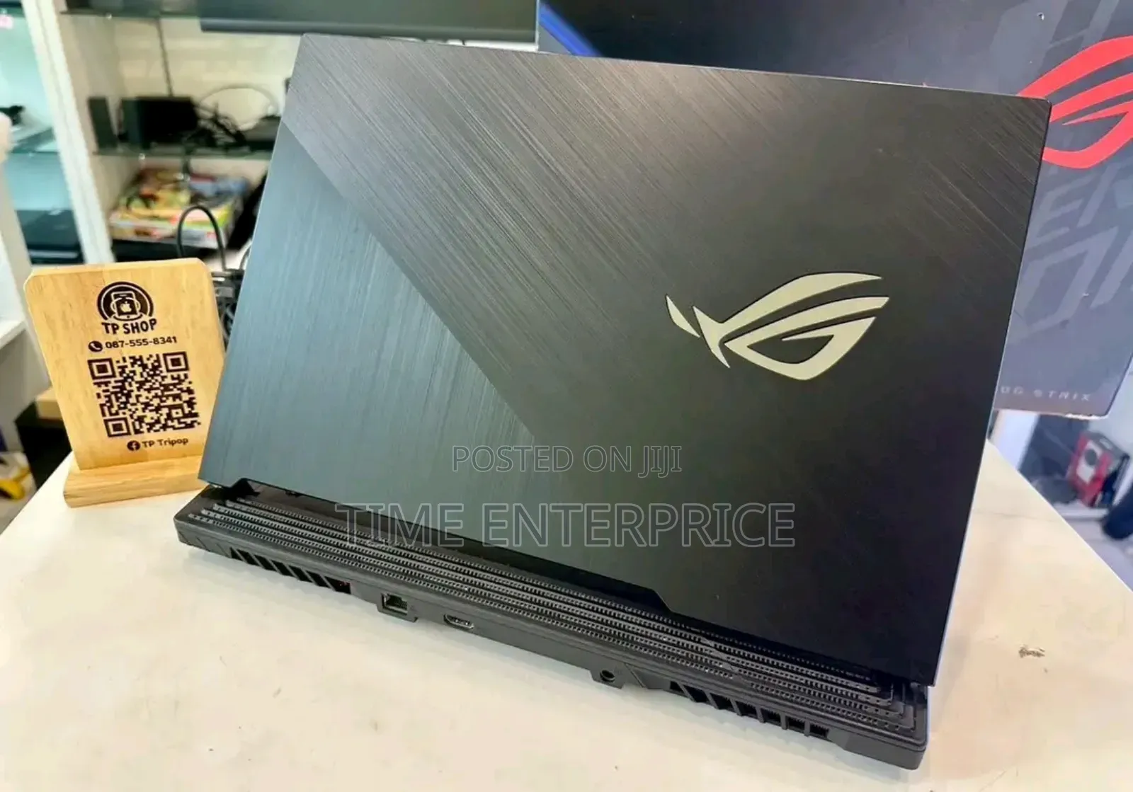 New Laptop Asus F82Q 8GB Intel Core i5 SSD 512GB