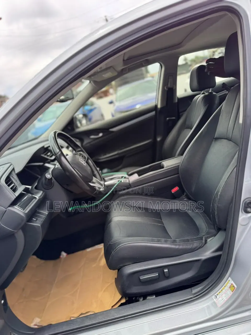 Honda Civic EX-L 4dr Sedan (1.5L 4cyl) 2017 Burgundy