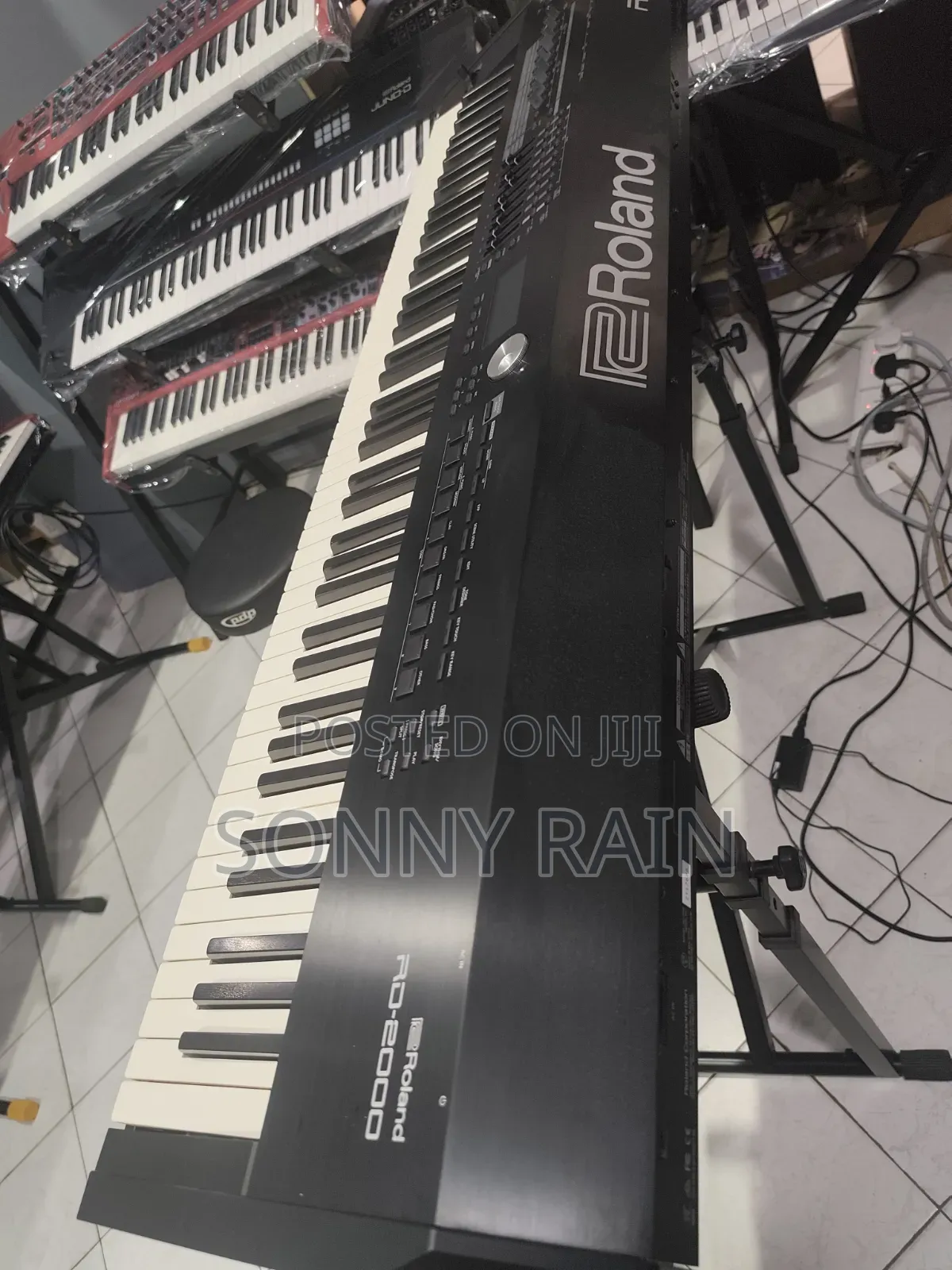 Roland RD 2000