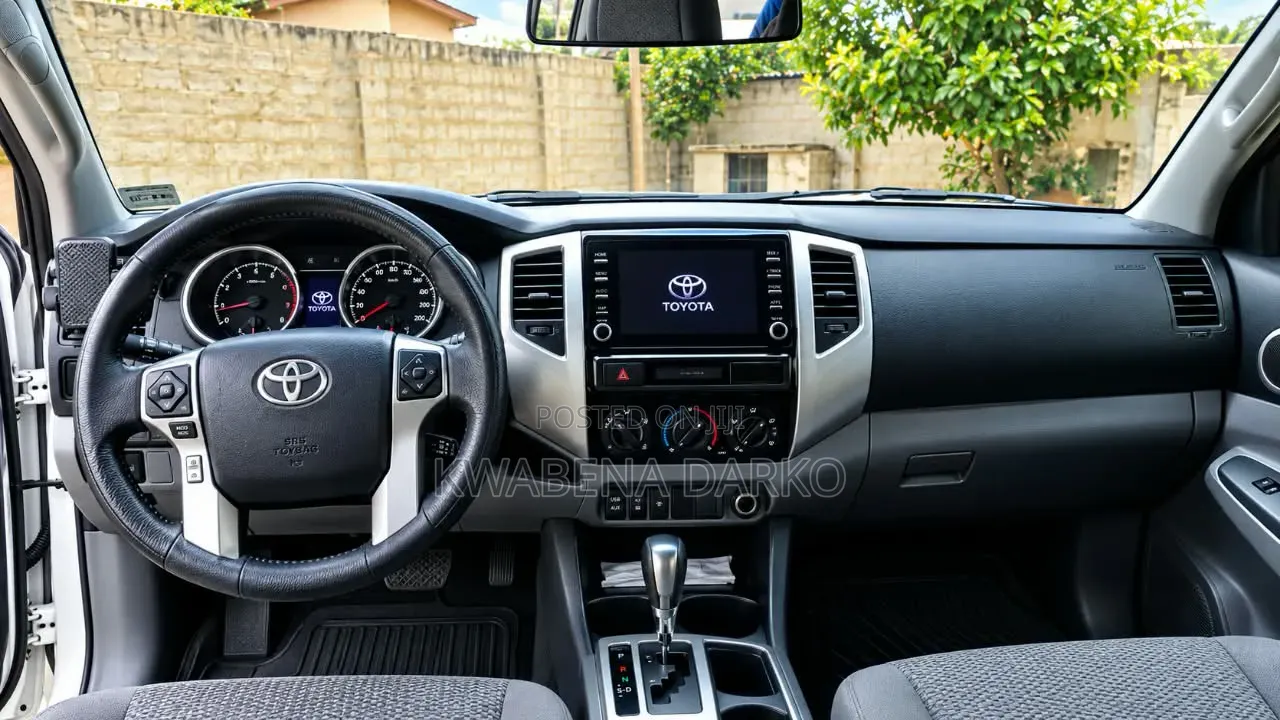 Toyota Tacoma PreRunner V6 4dr Double Cab 5.0 ft. SB (4.0L 6cyl 5A)