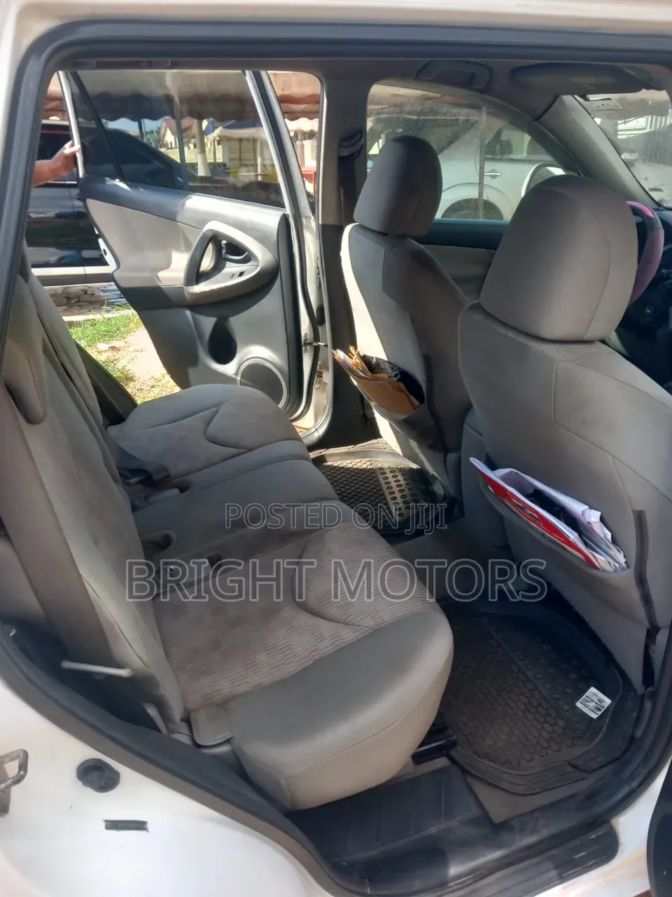 Toyota RAV4 2.5 4x4 2012 White