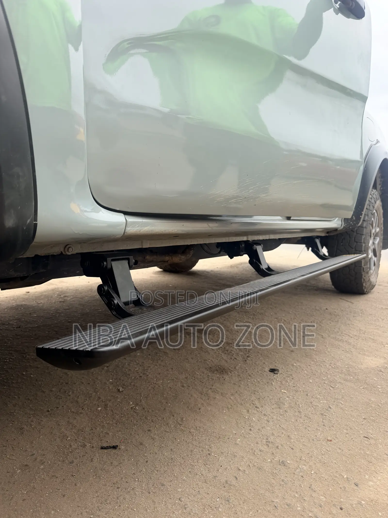 Automatic Foldable Side Step{Ford-F150,ram Hilux}(4x4) 2016-2026