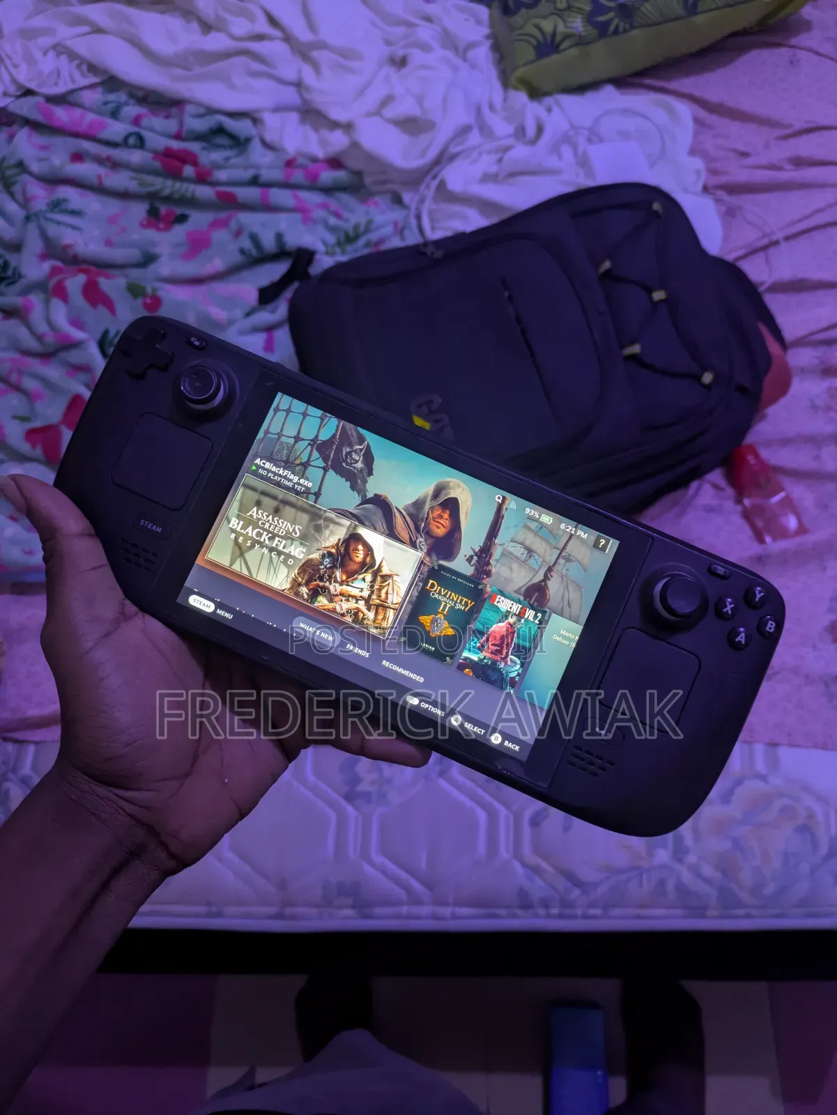 Steam Deck 512gb With Dock, Controller and 256 SD Card