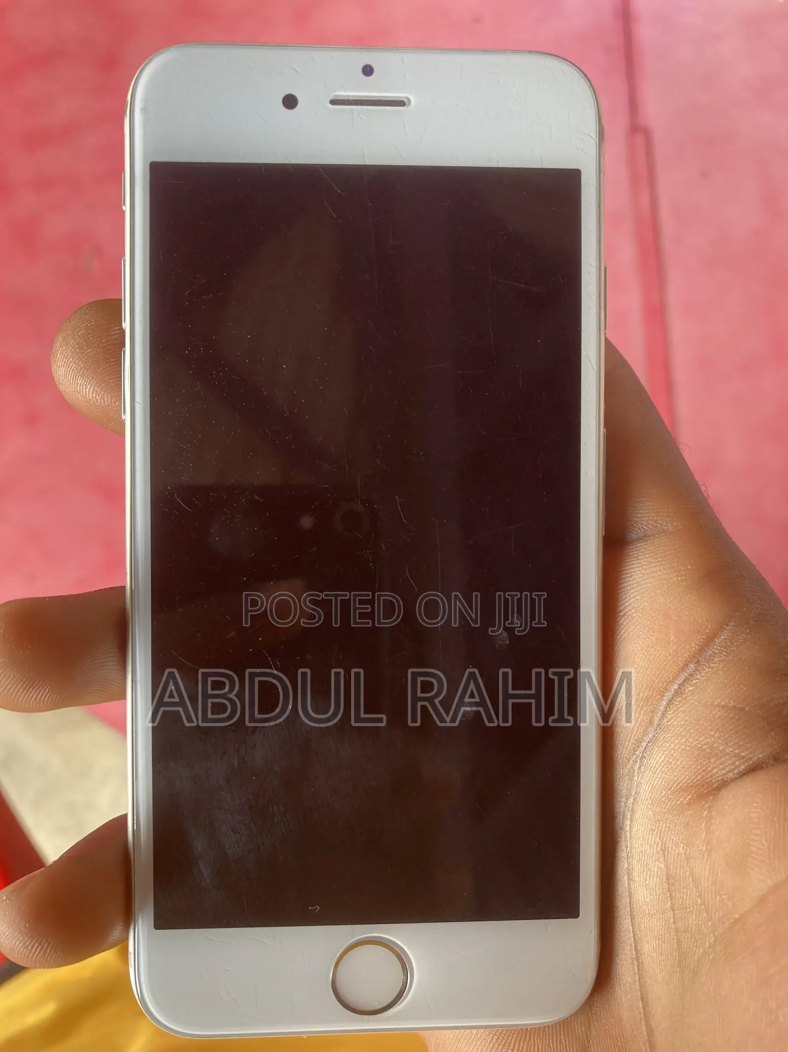 Apple iPhone 6s 64 GB White