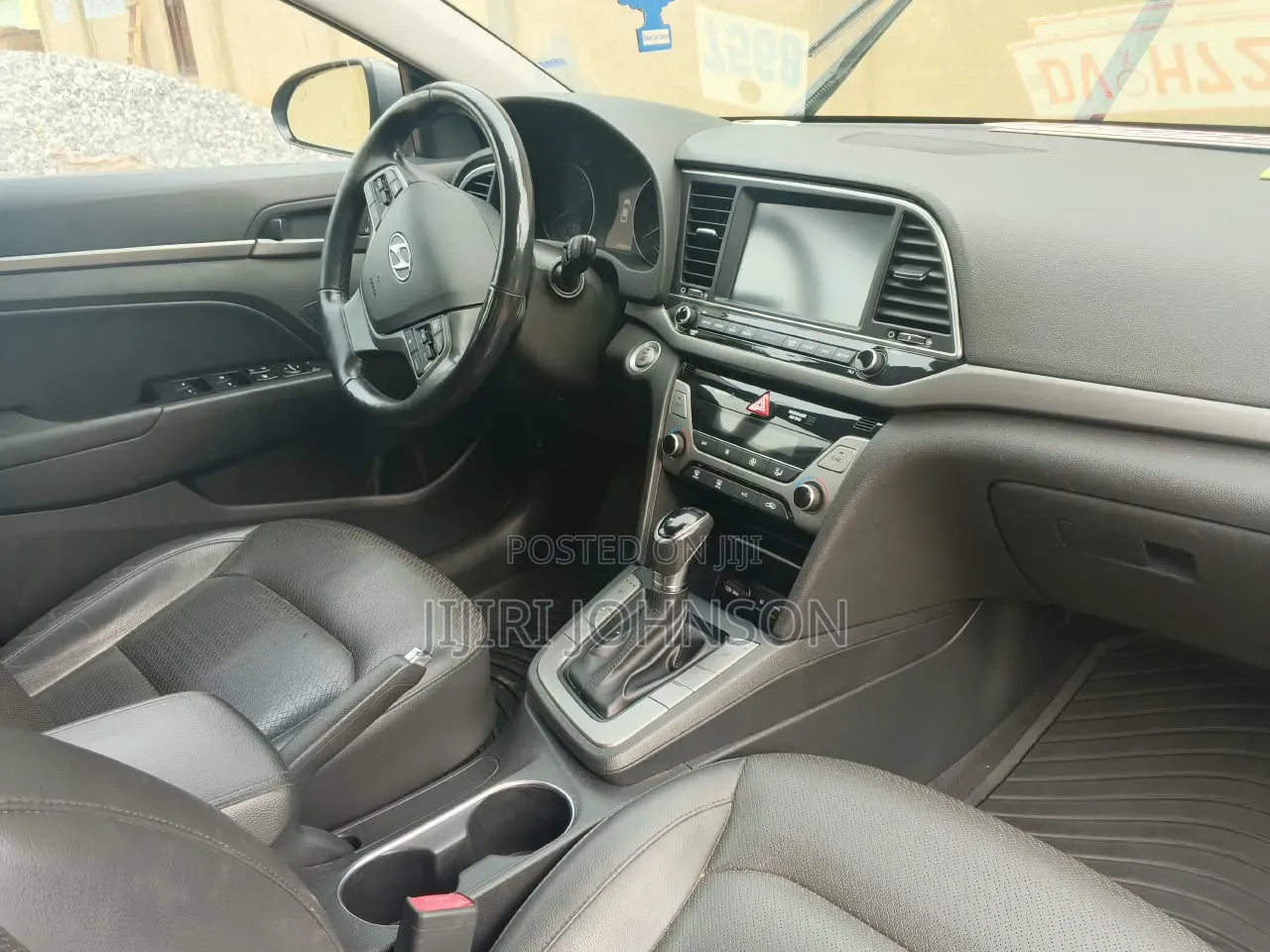 Hyundai Elantra 2018 Black