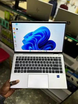 Laptop HP EliteBook 1040 G8 32GB Intel Core i7 SSD 512GB