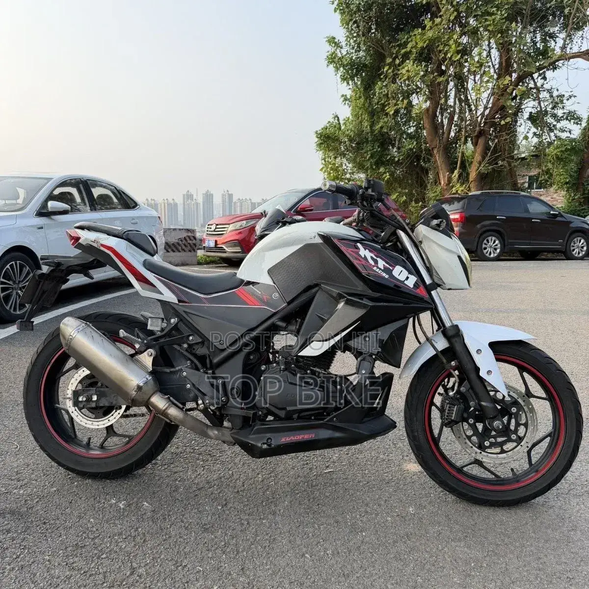 Motorcycle 2020 White